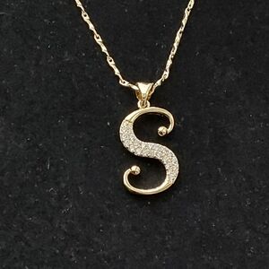Gold Initial 'S' Pendant Necklace